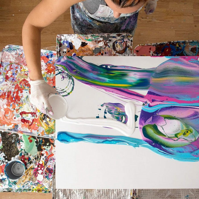 How to be an environmentally friendly fluid artist by Mélyna Leclerc