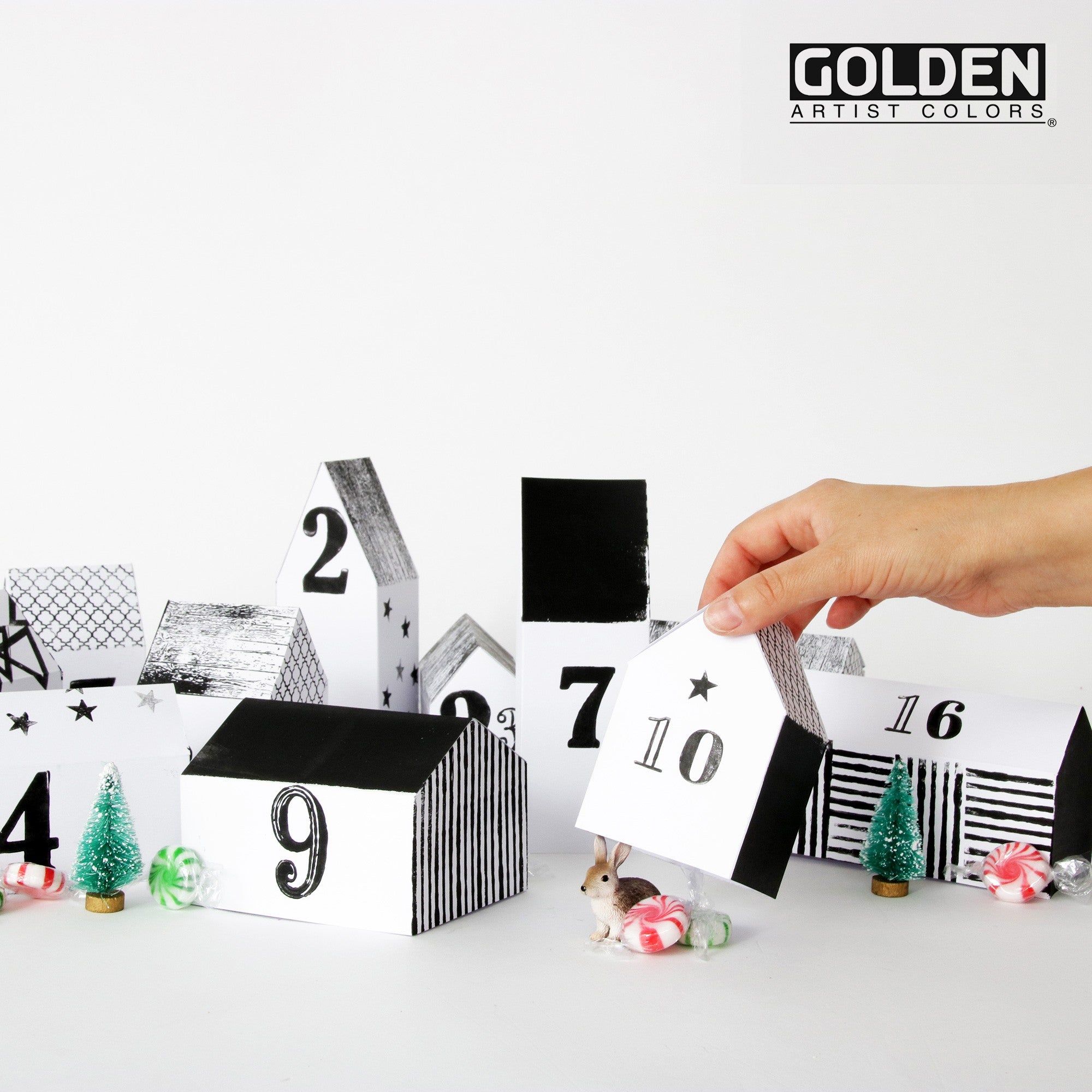 Paper Advent Calendar presented by Golden