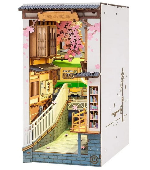 Diorama appui-livre - Train cerisier