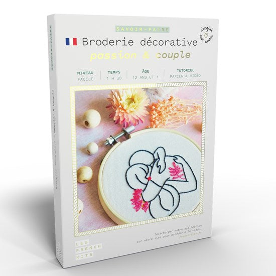 Kit broderie décorative - « passion & couple »