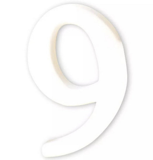 Lettres et chiffres en carton - chiffre 9