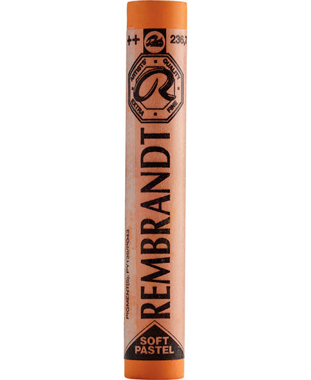 Pastel rembrandt  orange clair 236.7