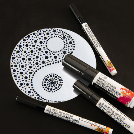 Ensemble De 2 Marqueurs Peinture Acrylique Réversibles Royal & Langnickel, Pointe De 2 Mm, Noir/blanc - Canada