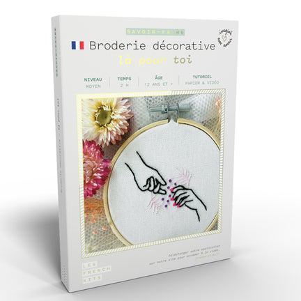 Decorative Embroidery Kit - "là pour toi"