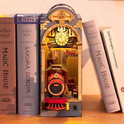 Diorama serre-livres DIY - Le voyage dans le temps